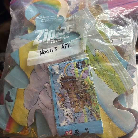 Noah's Ark Giant‎ Floor Puzzle - Fun & Educational! - Picture 3 of 3